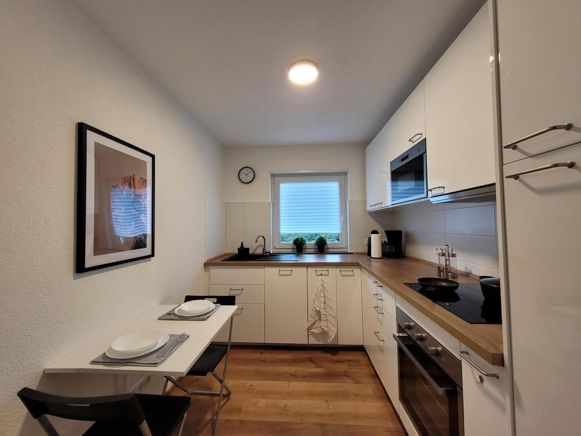 Living Flat, Eine Wohnung Mit Zwei Schlafzimmern Und Balkon 绍恩多夫 外观 照片